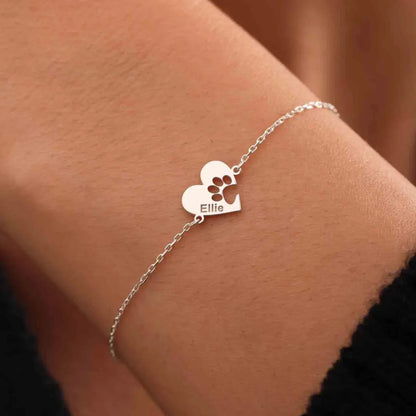 Pulsera personalizada con nombre y huellita en corazón