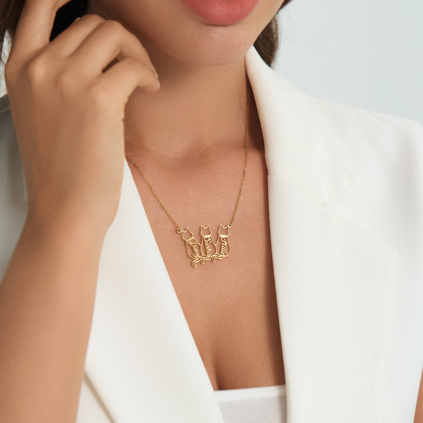 Collar personalizado en forma de gato con nombre 
